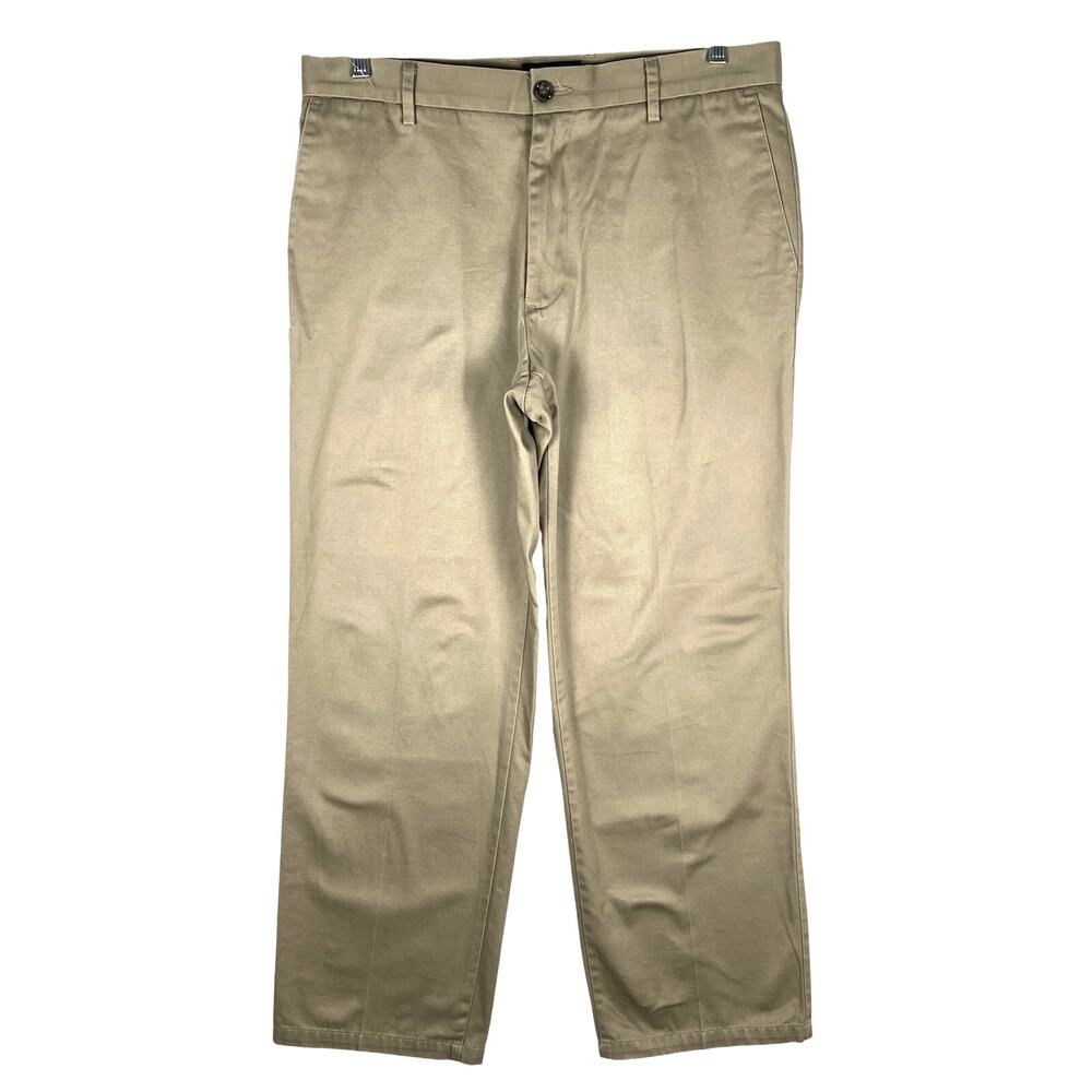 Dockers Straight Fit Chino Pants Mens 33x30 Khaki Classic Minimalist Cotton Work
